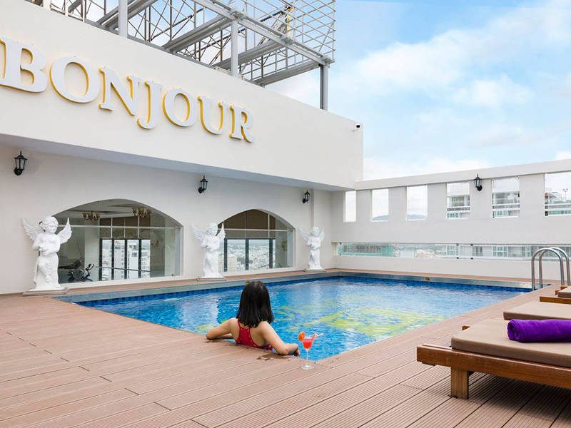 Khách sạn Bonjour Nha Trang
