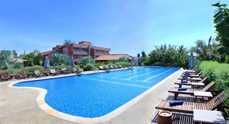 khu nghỉ dưỡng Blue Shell Resort