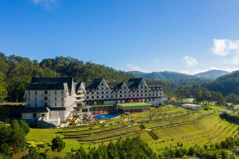 Khách sạn Swiss Belresort Tuyền Lâm