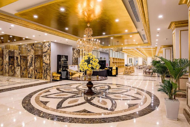 Wyndham Đà Nẵng Golden Bay Hotel