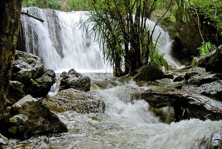 Suối Tranh Phú Quốc : Chiêm ngưỡng bức tranh thiên nhiên tuyệt hảo - MOTOGO