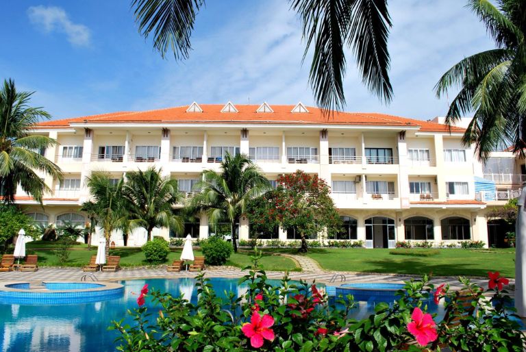Côn Đảo Resort cung cấp các loại phòng khác nhau có view nhìn ra biển cực kì chill 