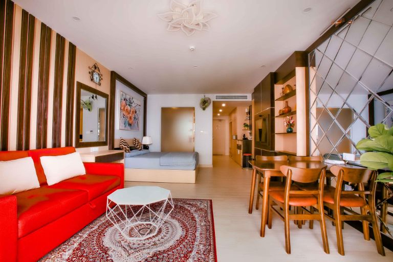 Homestay Uplaza Nha Trang là một căn hộ sang trọng và tiện nghi nằm tại tầng 7 của tòa nhà Uplaza