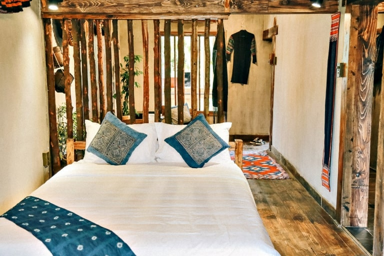 Đồ decor trong Rùa's House Homestay Ba Đình đều được chủ sư tầm và sắp xếp