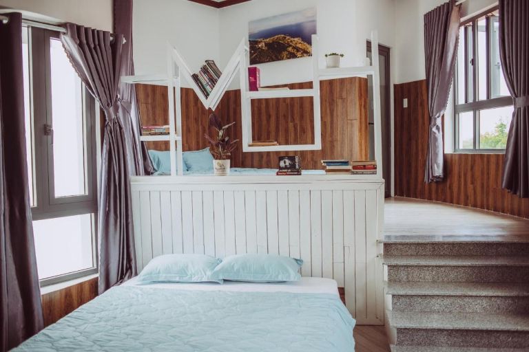 Các căn phòng trong căn homestay Ninh Thuận này đều được bố trí vô cùng thông minh, tạo sự mới lạ và thu hút du khách đến đây nghỉ dưỡng (Nguồn: Facebook.com)