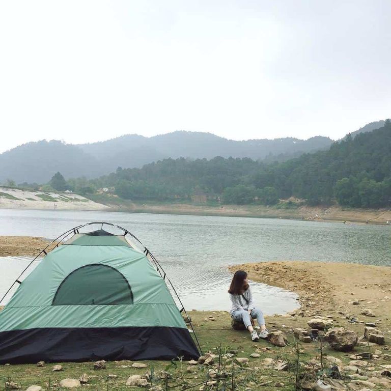 Hồ Quan Sơn là một địa điểm cắm trại gần Hà Nội rất được yêu thích
