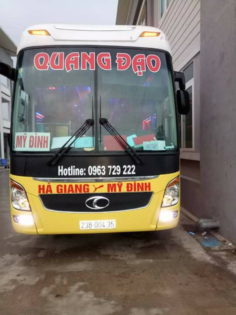 Nhà xe Quang Đạo - cái tên quen thuộc với nhiều hành khách, nổi tiếng trong lĩnh vực vận chuyển bởi độ uy tín, chất lượng.