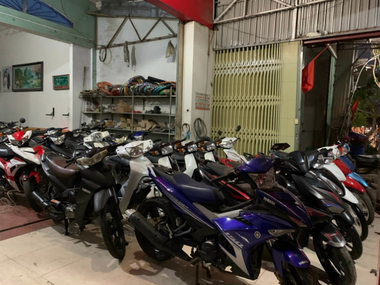 Kho xe cửa hàng cho thuê xe máy Thịnh Phát tại Quảng Ngãi