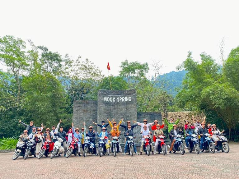 Thuê xe cộ máy Quảng Bình Tung Motorbike