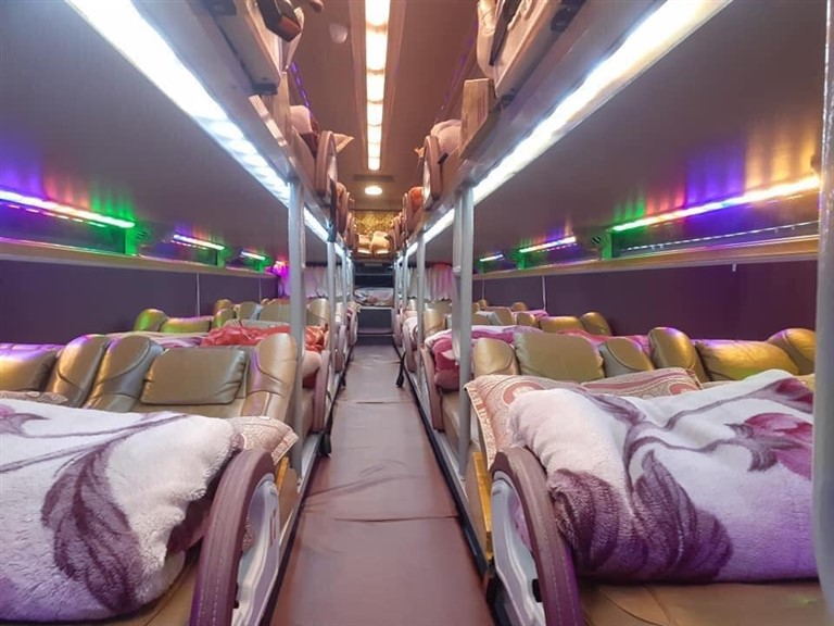 Xe khách Thế Anh là xe 39 giường nằm hiện đại, rộng rãi, thoải mái. 