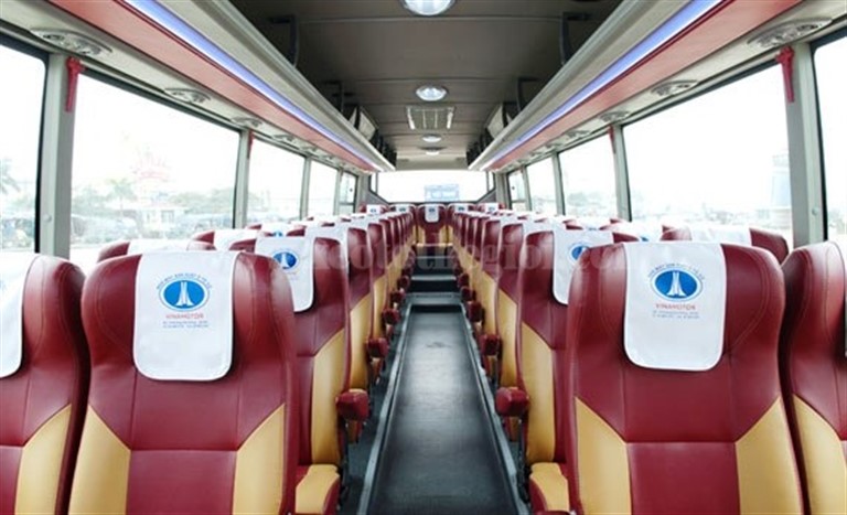Hệ thống ghế ngồi loại tốt, êm ái và thoải mái của nhà xe Hiệu Hương. (Nguồn: Internet)