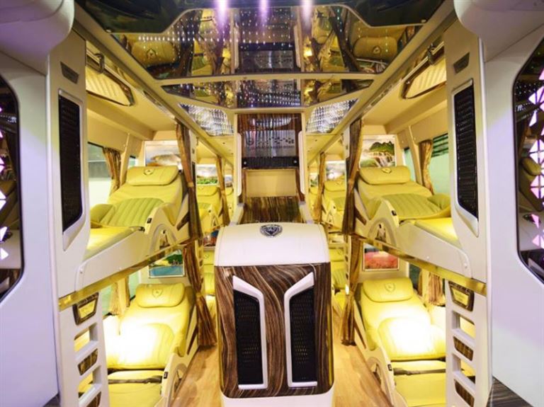 Hệ thống giường nằm của xe Ngọc Ánh Limousine hứa hẹn sẽ đem đến cho bạn những giấc ngủ ngon và sâu nhất.