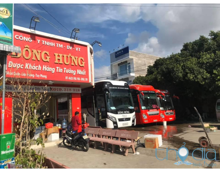 Văn phòng đại diện của nhà xe Đông Hưng tại huyện Tuy Phong (Bình Thuận).