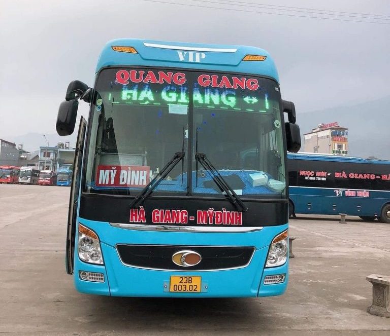 Nhà xe Quang Giang chắc hẳn đã không còn là đơn vị vận tải xa lạ với nhiều hành khách trên tuyến Hà Giang 