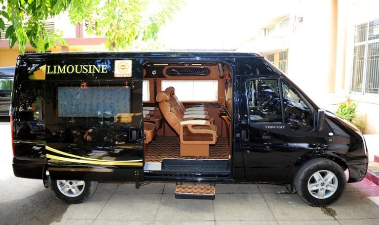 Thọ Hải Limousine Hà Nội Bắc Giang cung cấp dàn xe limousine hiện đại để đáp ứng nhu cầu di chuyển của hành khách