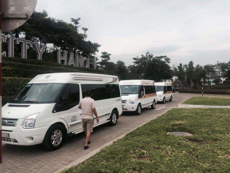 Xe limousine Cửa Ông Hà Nội Hạ Long cung cấp dịch vụ chất lượng cao, cung cách phục vụ chuyên nghiệp 