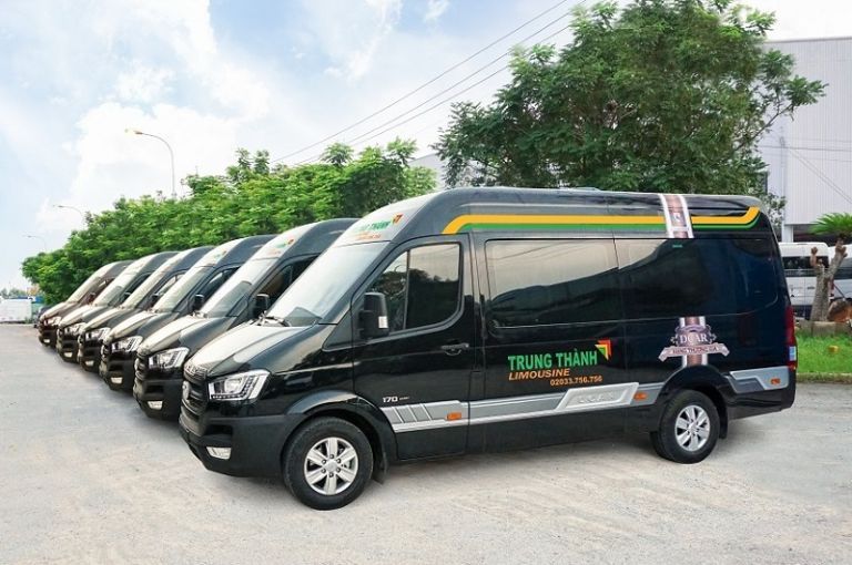 Tuyến lối TP Hà Nội Vân Đồn là 1 trong trong mỗi tuyến xe cộ mong muốn công ty vận trả limousine tăng cao