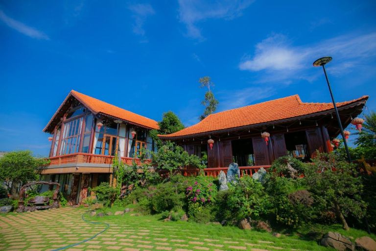 Homestay Lê Thạnh được thiết kế theo phong cách kiến trúc đơn giản, hiện đại và mang đậm chất Việt Nam (Nguồn: booking.com)