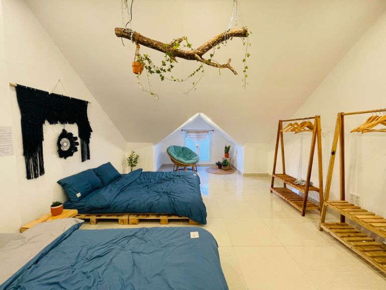 Tuy nhiên, đa phần các phòng ở Homestay Cuc Ku đều có giường đôi, gây khó khăn đối với những du khách đang đi phượt một mình.