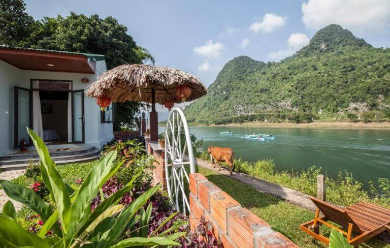 Son River House Homestay Quảng Bình nằm ngay cạnh bên con sông Son nổi tiếng, thơ mộng (Nguồn ảnh: Booking)