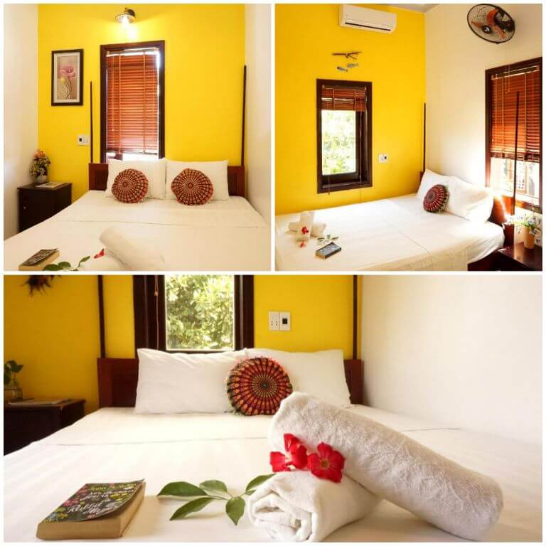 Với tông màu chủ đạo vàng trắng, phòng ngủ mang đến không gian hài hòa, thân thiện (Nguồn ảnh: Booking)
