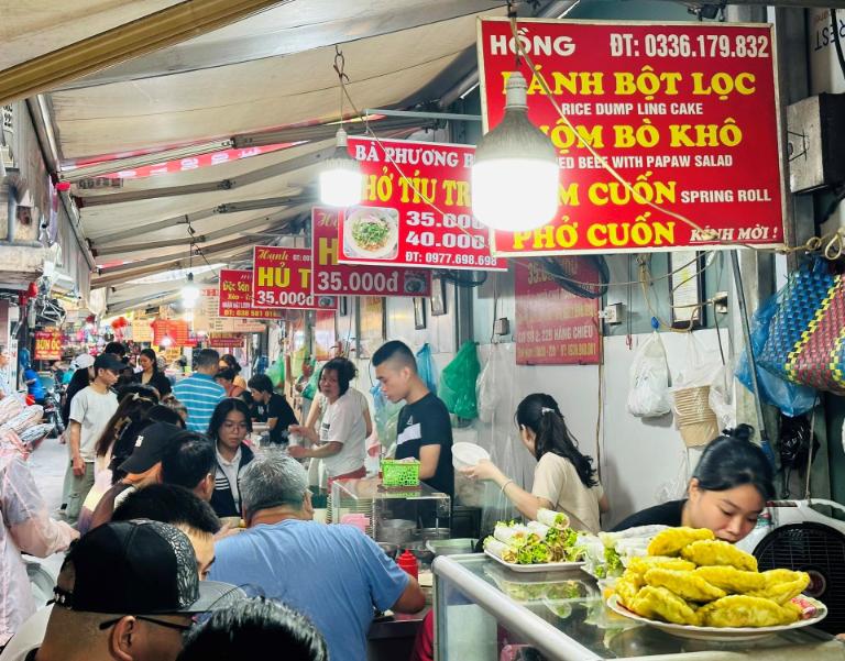 tour-am-thuc-Ha-Noi-bang-xe-may