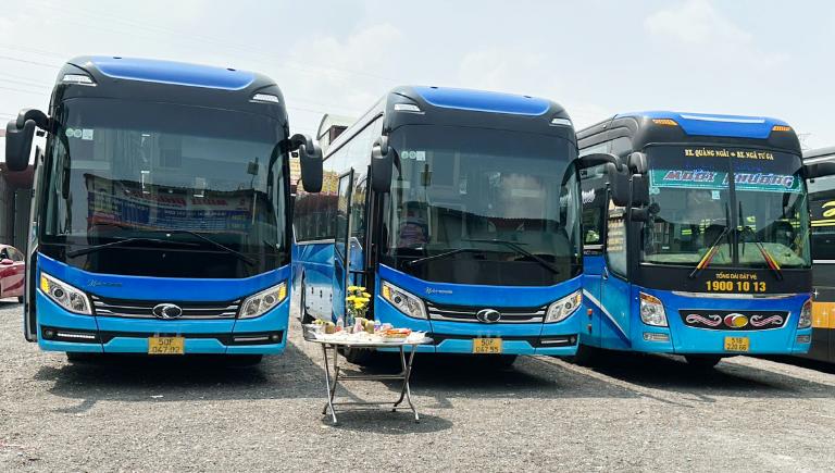 Nhà xe Mười Phương