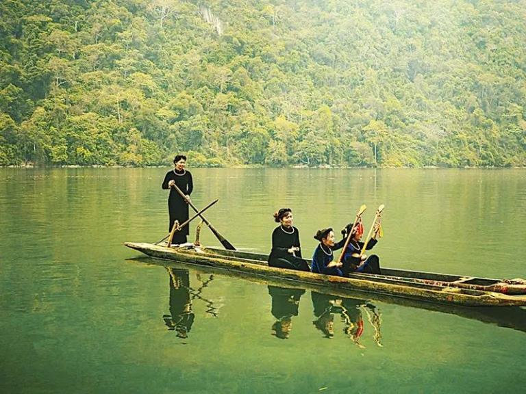 Tour xe máy Hà Nội – Hồ Ba Bể – Thác Bản Giốc – Cao Bằng