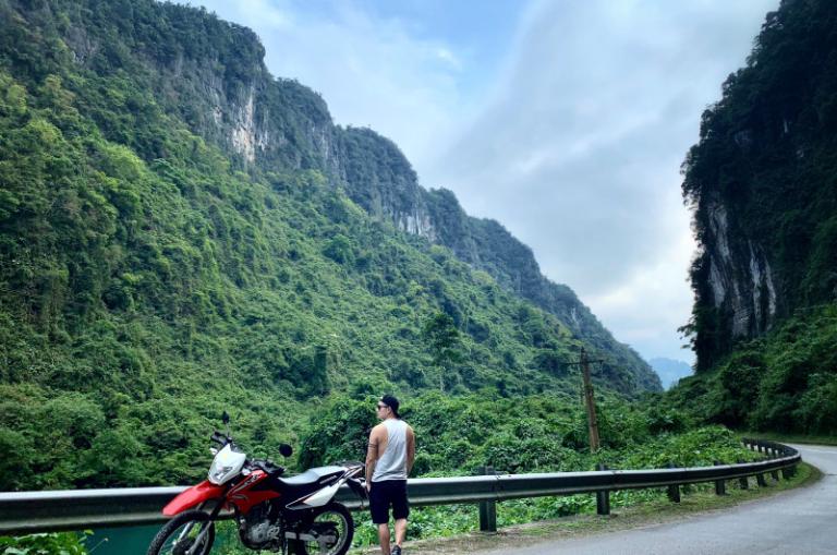 Huế – Quảng Trị – Phong Nha là một trong những cung đường đẹp và thơ mộng nhất miền Trung