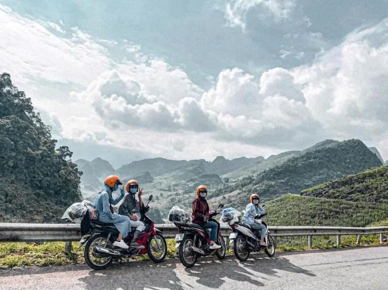 Tour xe máy Mù Cang Chải – Y Tý – Sapa