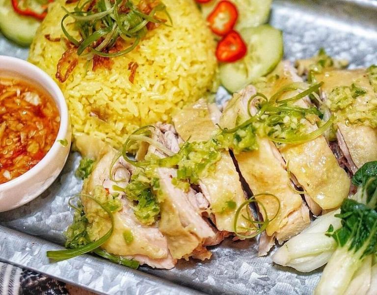 Cơm gà Phan Rang – món ăn đơn giản nhưng đặc biệt thơm ngon
