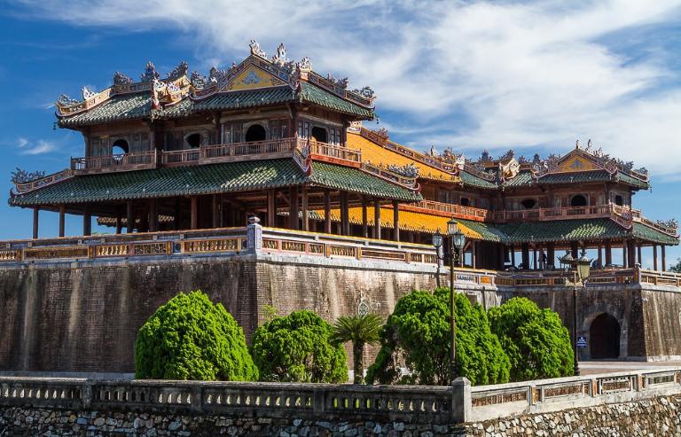 Khám phá nét uy nghi của triều Nguyễn tại Hoàng Thành Huế