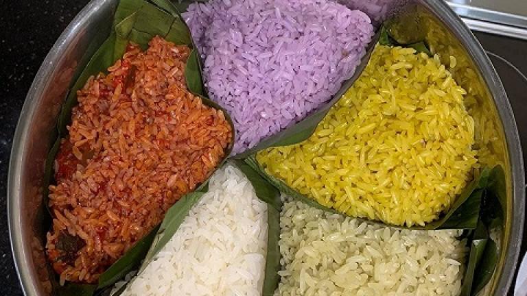 Không thể bỏ qua món xôi nếp Tú Lệ dẻo thơm