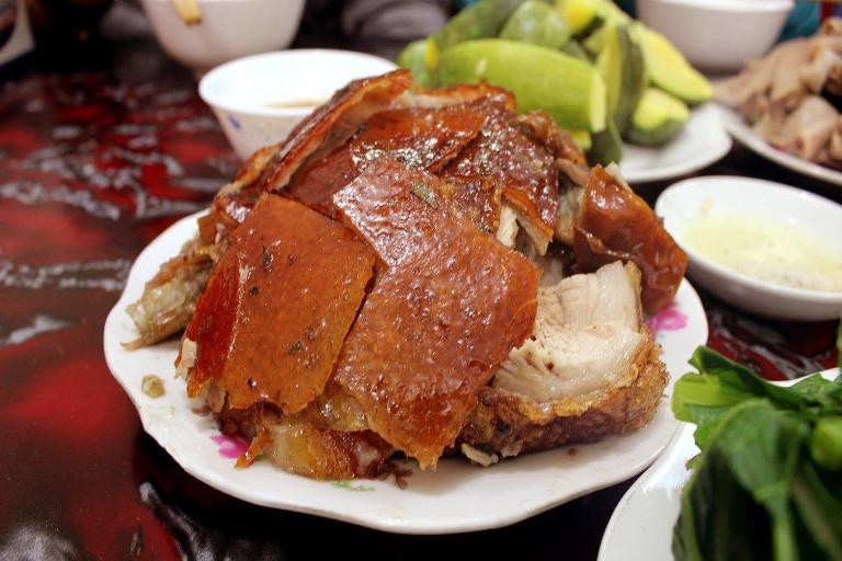 Hãy thưởng thức món thịt lợn cắp nách