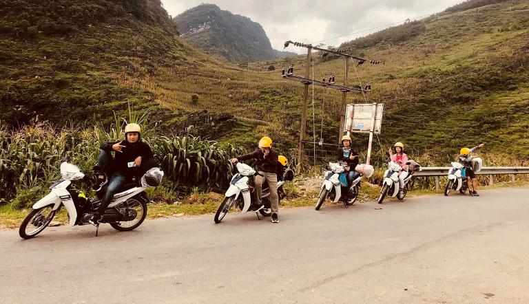 Đổ xăng thường xuyên – đừng để quá vạch đỏ