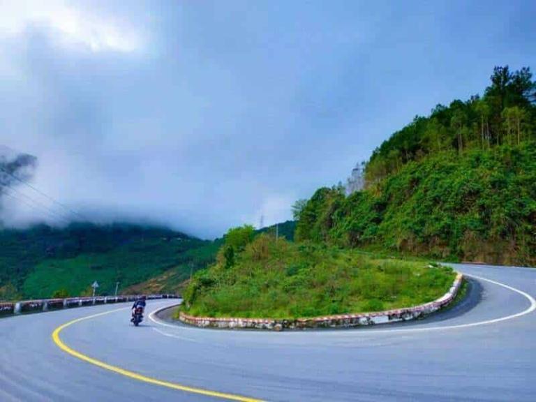 Đèo Hải Vân là thiên đường của phượt thủ
