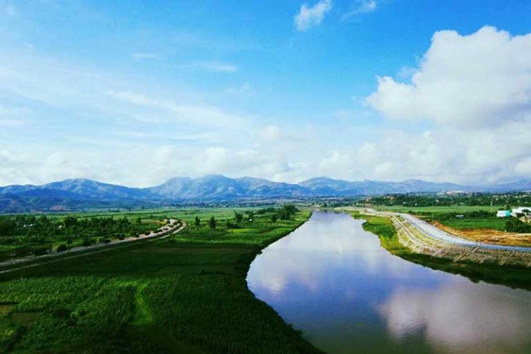 Sông Đăk Bla nằm tại Kon Tum