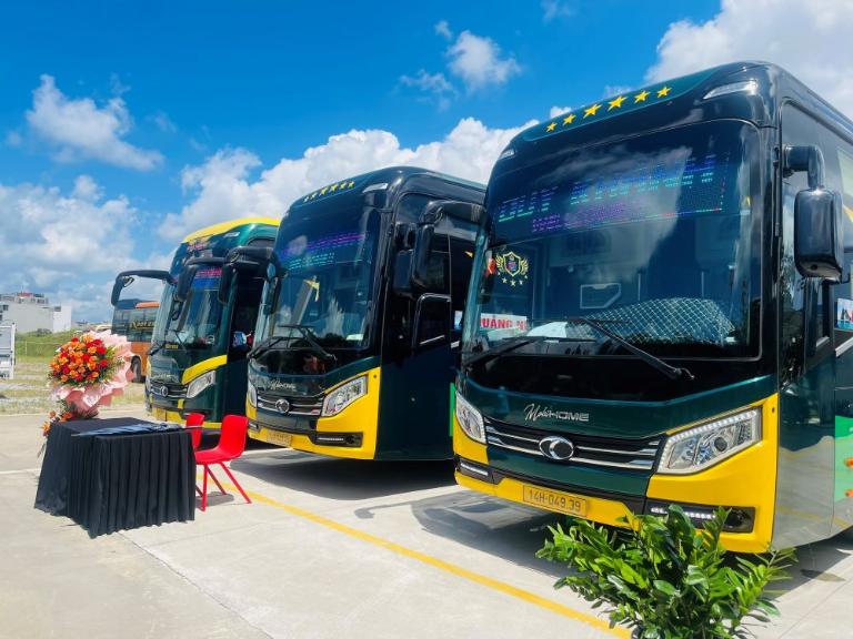 Duy Khánh Limousine nổi bật với dòng xe limousine giường phòng cao cấp