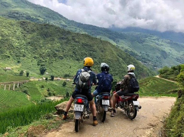 Xe máy dễ dàng tiếp cận các vẻ đẹp nguyên sơ