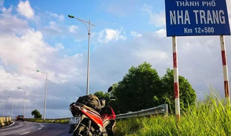 Mọi người đi du lịch tự túc nên tham giá theo đoàn hoặc có nhóm bạn đi cùng.
