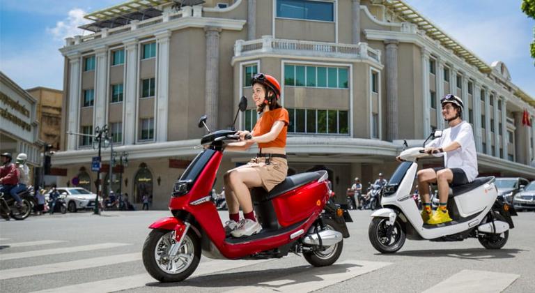 Xe máy điện tốc độ cao – Chinh phục mọi cung đường chỉ trong nháy mắt.