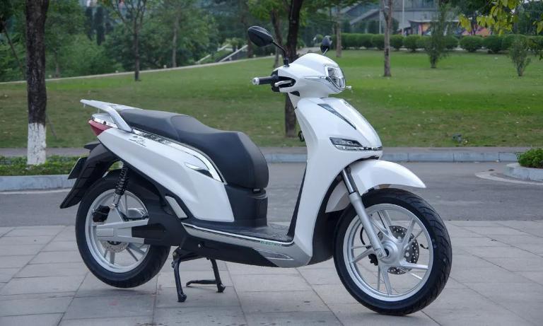 Pega eSH – mẫu xe điện phong cách SH, sang trọng và tiết kiệm năng lượng.