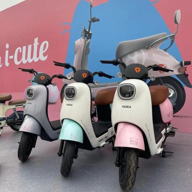 Yadea I-Cute màu pastel, yên thấp và trọng lượng nhẹ, thích hợp cho nữ sinh.