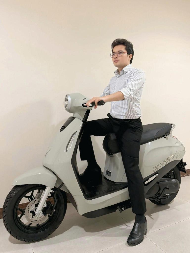 Trang bị phanh đĩa trước sau tăng cường an toàn cho người lái Evogrand.