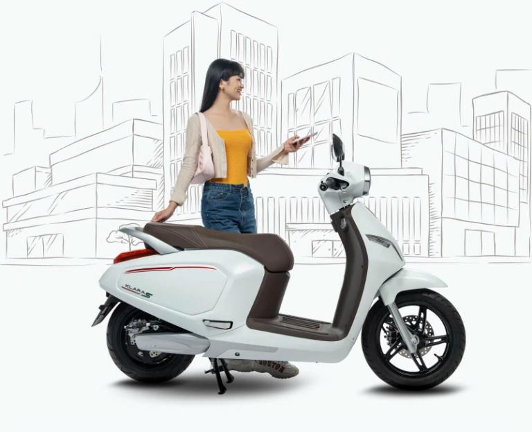 Hệ thống phanh đĩa trước sau mang lại sự an toàn khi di chuyển