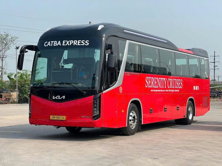 Cát Bà Du Ký ngoài kinh doanh vận tải hành khách còn hoạt động trong lĩnh tổ combo tour từ Hà Nội đi Cát Bà