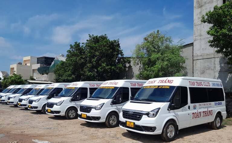  Toàn Thắng là hãng lâu đời nhất tuyến, đón tại Quận 1 và trả tận nơi trong thành phố Vũng Tàu. (Nguồn: Internet)