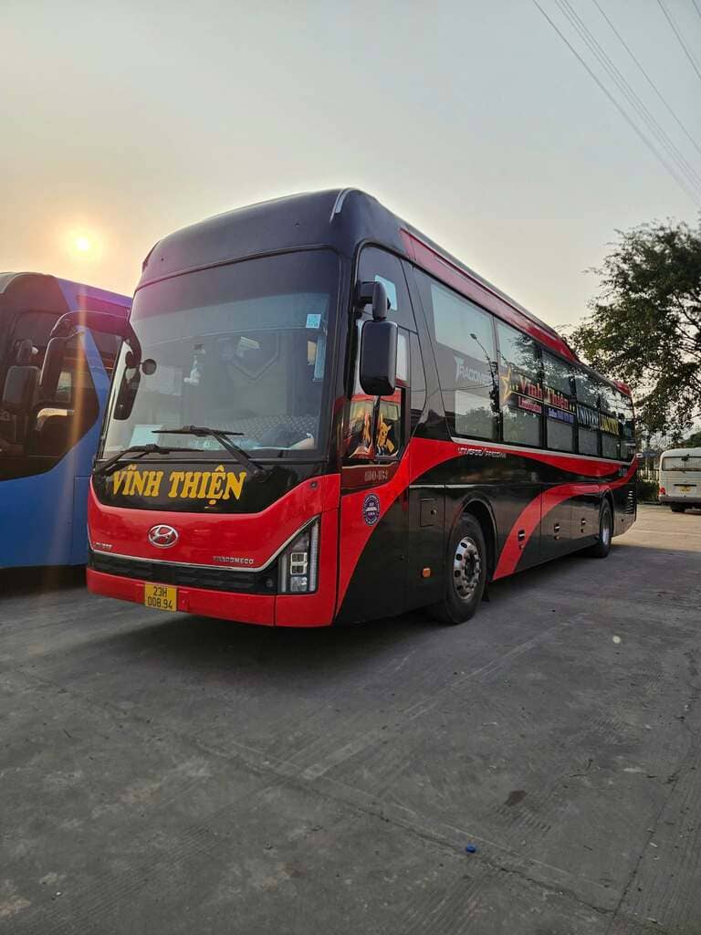  Vĩnh Thiện đón khách tại Bến xe Gia Lâm, thuận cho khách phía đông Hà Nội, trả tại Bến xe Hà Giang. (Nguồn: Internet)