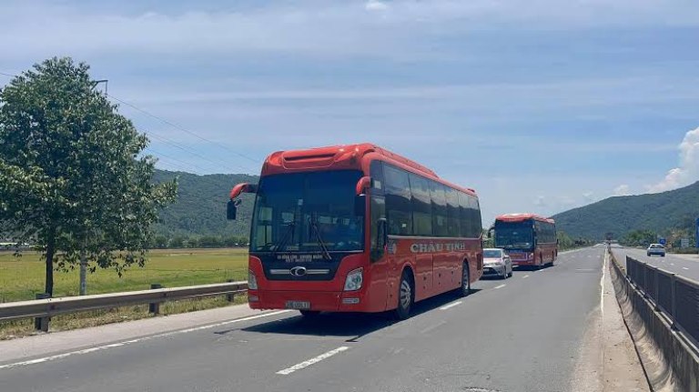 Xe Hà Nội Vinh Nghệ An