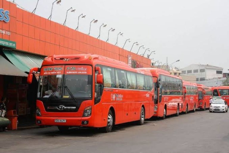 Xe Phương Trang FUTA giường nằm và limousine tuyến Cần Thơ - Đà Lạt